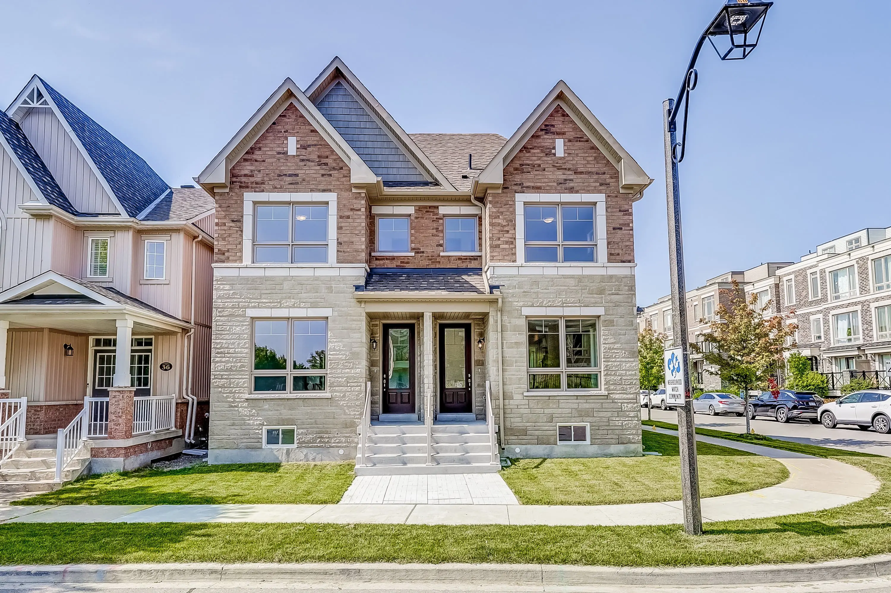 https://www.spectrumrealtyservices.com/images/38-40-lindcrest-manor.webp in Markham